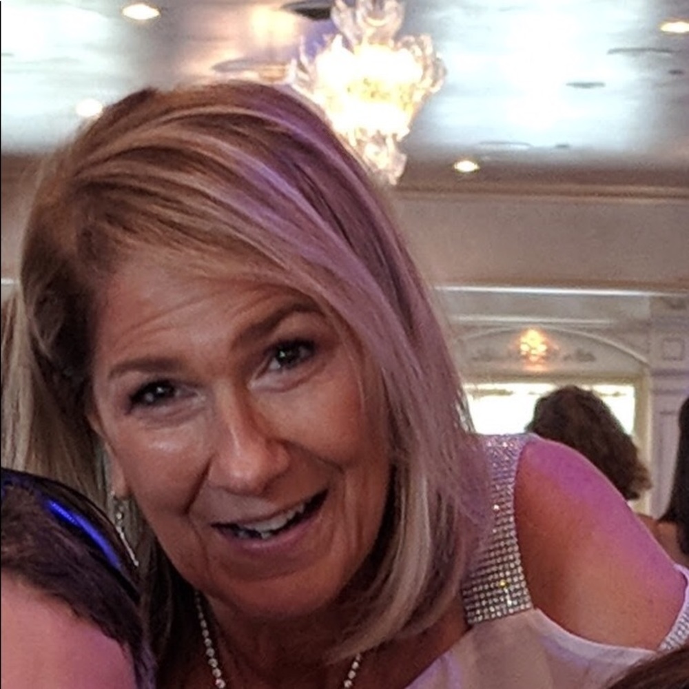 Meet your Posher, Regina
